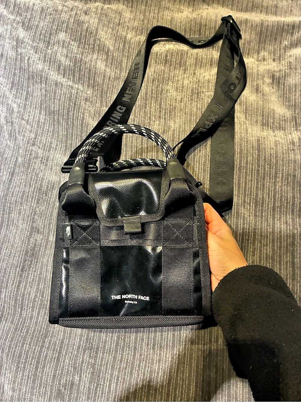 The North Face Berkeley Crossbody Black Bag
